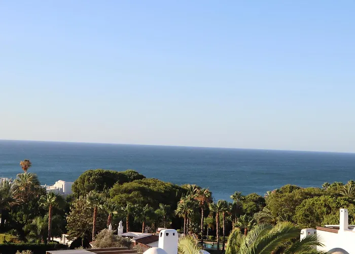 Wave Retreat Holiday home *