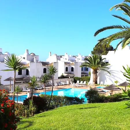 Wave Retreat * Porches (Algarve)